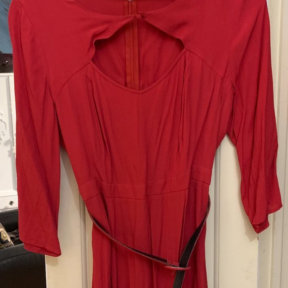 1940s VINTAGE-STYLE Red Mini Dress from Urban Outfitter's Cooperative line - Picture 11 of 12